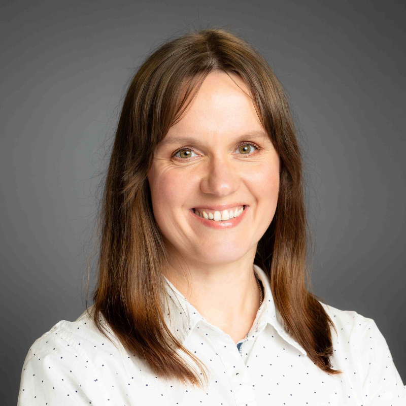 Elwira Korus – Administrator | Home Mortgage Advisers